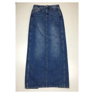 DENIM FORUM Medium Wash Distressed Slit Hem The 90's Pencil Maxi Jean Skirt